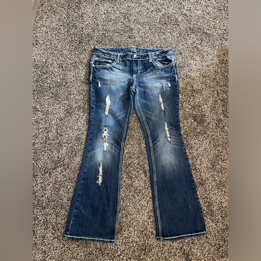 Vanity size 32/31 long